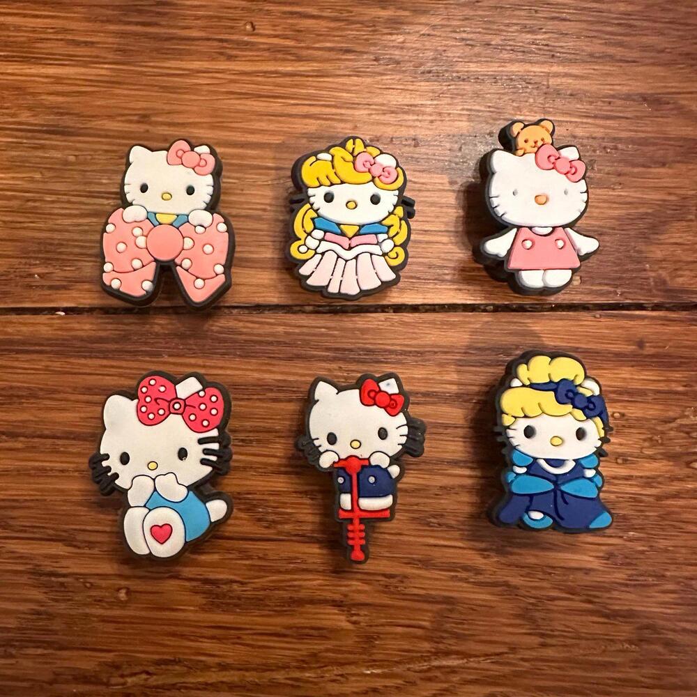 Hello‎ Kitty Croc Charms Jibbitz